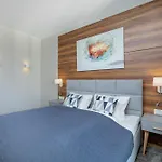 Apartman Park Mariacka Z Parkingiem By Renters