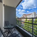 Park Mariacka Z Parkingiem By Renters