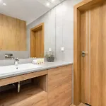 Apartman Park Mariacka Z Parkingiem By Renters Szczecin