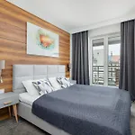 Apartman Park Mariacka Z Parkingiem By Renters Szczecin