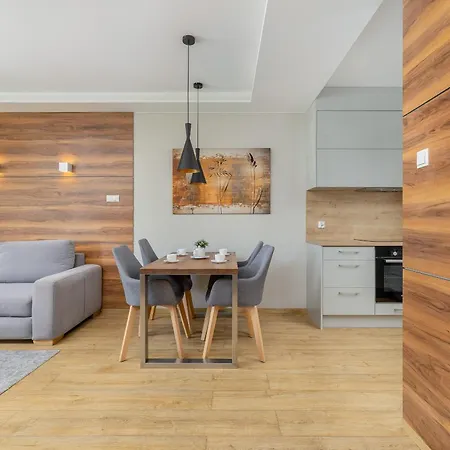Appartement Park Mariacka Z Parkingiem By Renters Szczecin