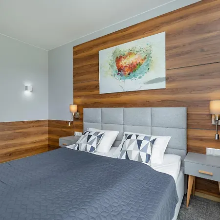 Park Mariacka Z Parkingiem By Renters * Szczecin