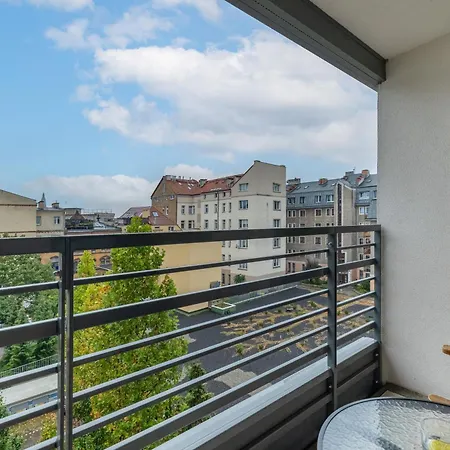 Park Mariacka Z Parkingiem By Renters Apartamento