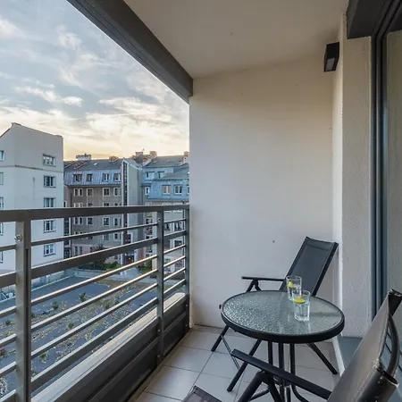 Apartamento Park Mariacka Z Parkingiem By Renters Szczecin